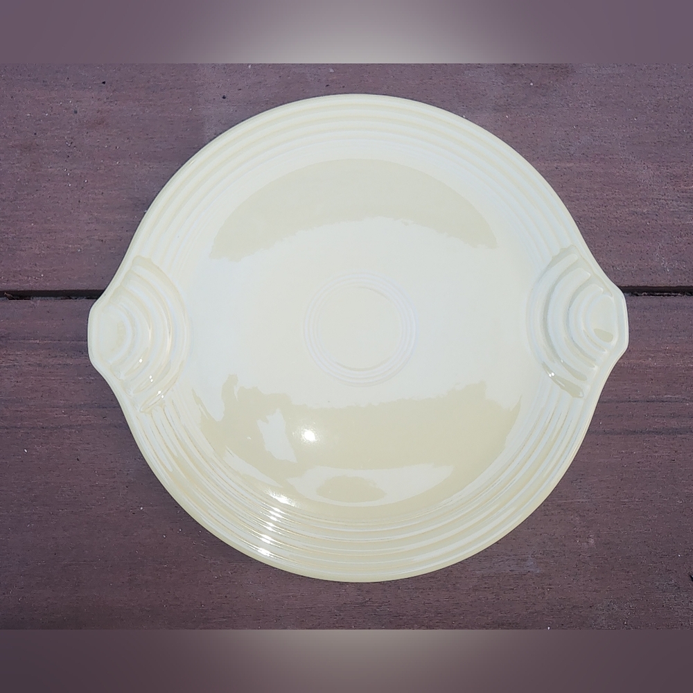 Fiesta Tab Handled Cake Plate, Yellow ***